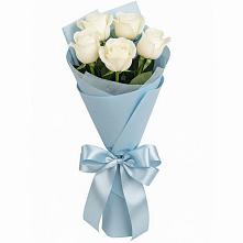Букет 5 Белых роз Проуд в Михайловке Иркутской области