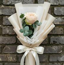 Букет цветов из:  Розы в Михайловке Иркутской области