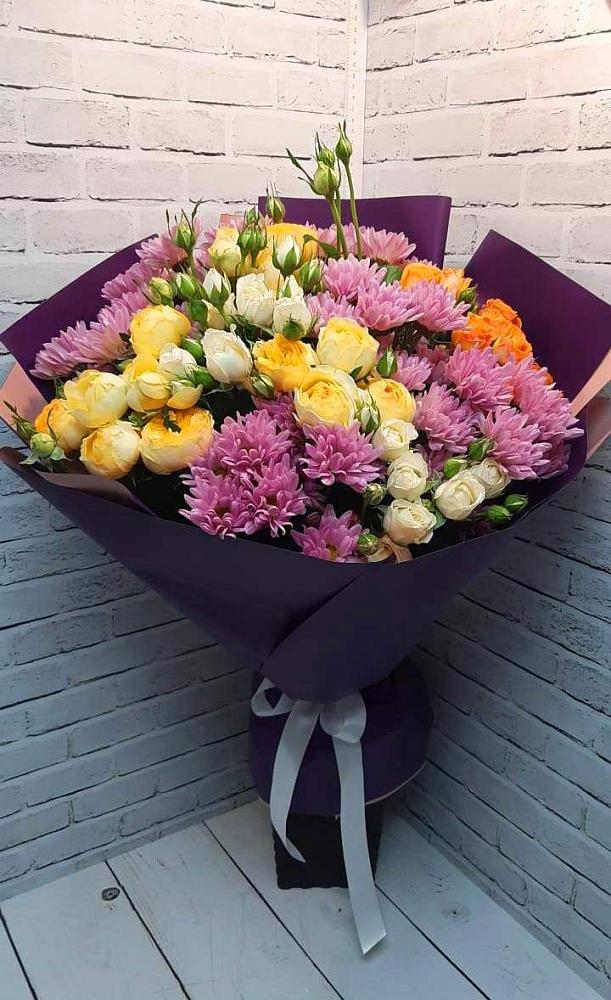 Букет цветов из: Хризантемы и Розы в Михайловке Иркутской области