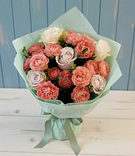 Букет цветов из:  Розы в Михайловке Иркутской области