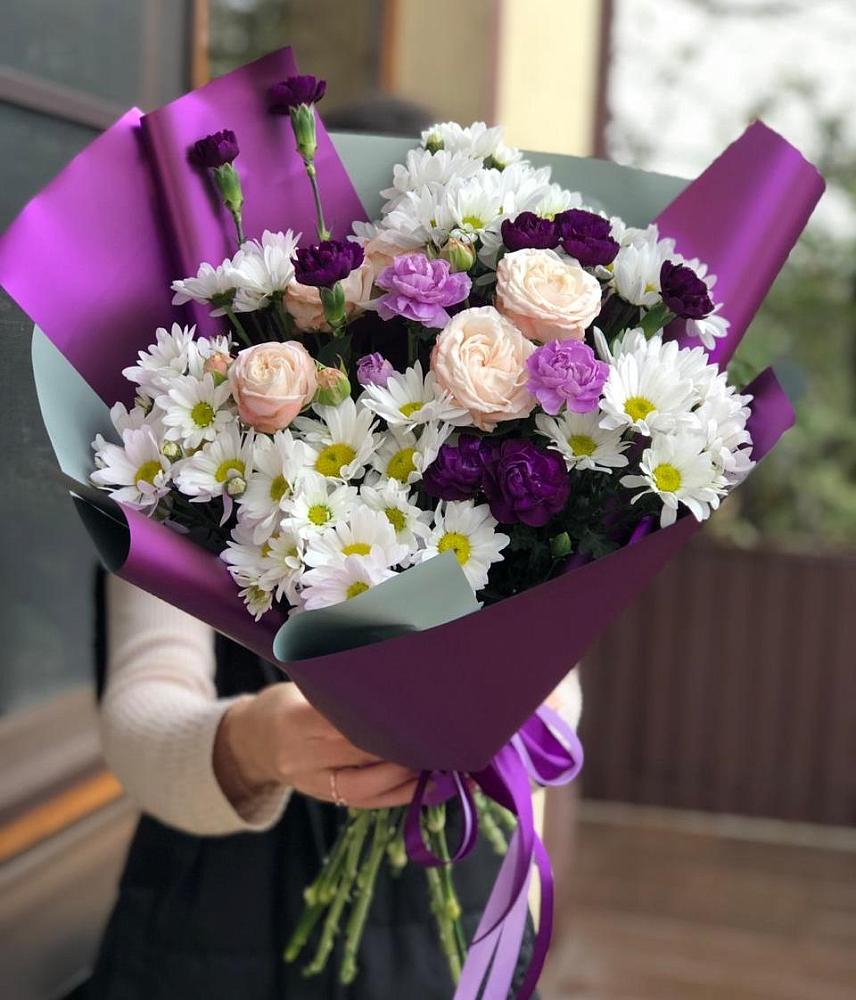 Букет цветов из: Хризантемы, Гвоздики и Розы в Михайловке Иркутской области