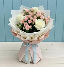 Букет цветов из:  Розы в Михайловке Иркутской области