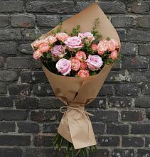 Букет цветов из:  Розы в Михайловке Иркутской области