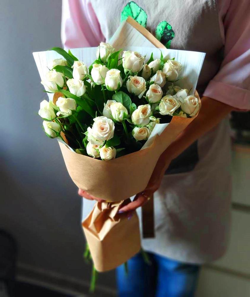 Букет цветов из: Розы в Михайловке Иркутской области