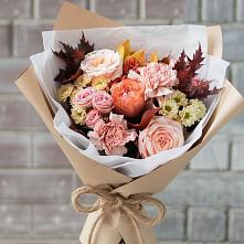 Букет цветов из:  Гвоздики, Хризантемы и Розы в Михайловке Иркутской области