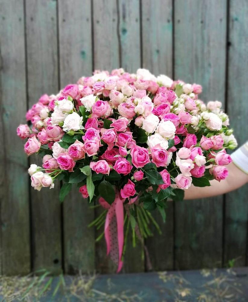 Букет Розовые кустовые розы Натали и Лав Лидия в Михайловке Иркутской области