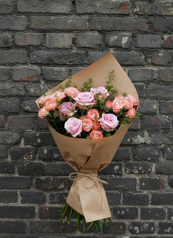 Букет цветов из: Розы в Михайловке Иркутской области