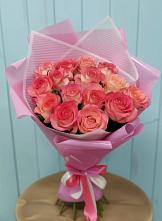 Букет 15 Розовых роз Равель в Михайловке Иркутской области