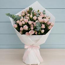 Букет цветов из:  Розы в Михайловке Иркутской области
