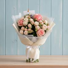 Букет цветов из:  Розы в Михайловке Иркутской области