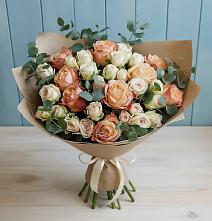 Букет цветов из:  Альстромерии и Розы в Михайловке Иркутской области